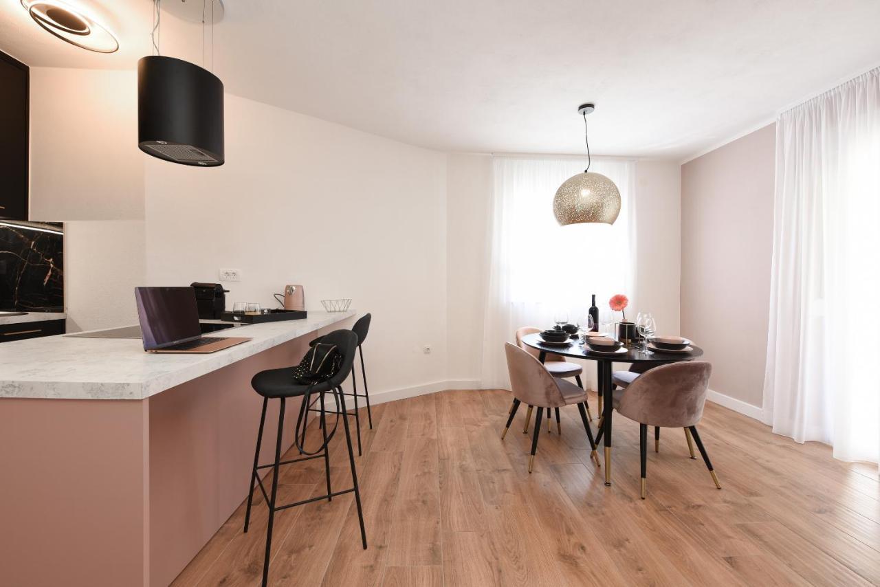 Malako Family Apartments Seline Luaran gambar